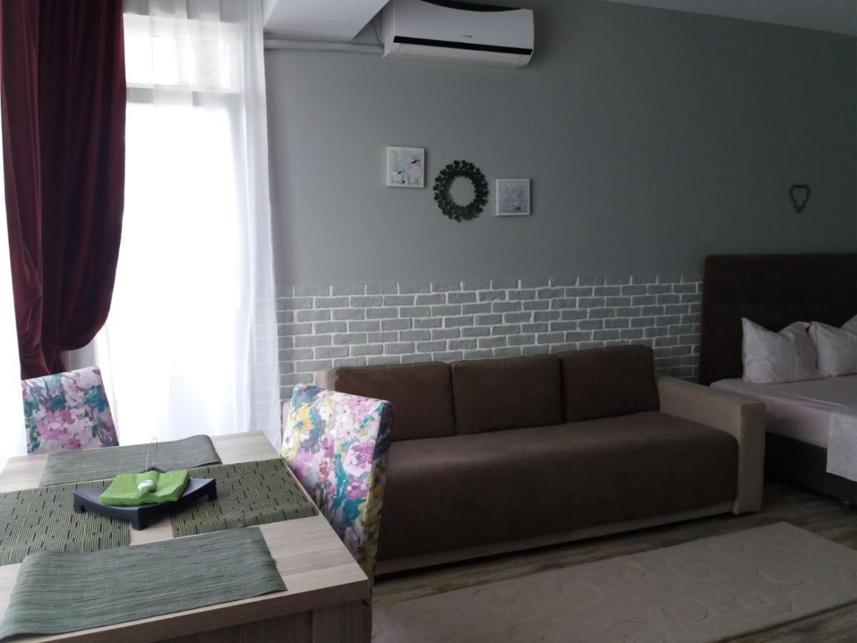 Garsoniera Bibi Mamaia Nord Apartment Exterior photo